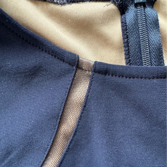 Xscape Designer Navy BodyCon Dress sheer nude accents back zip Cap Sleeves - Picture 3 of 8